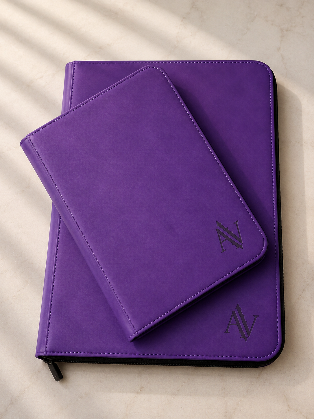 PU Leather Zip 4 Pocket Card Binder — 160 Slots